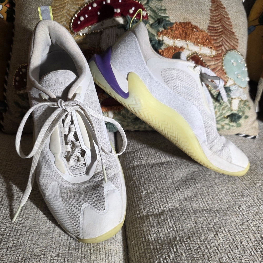 RAD One V2 - Picture 3 of 13